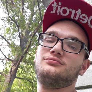 Meet your Posher, Andrew